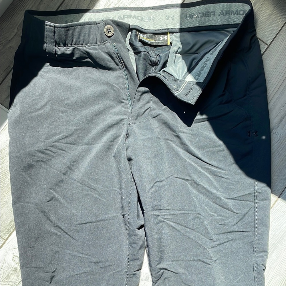 Under Armour Men's Black Pants